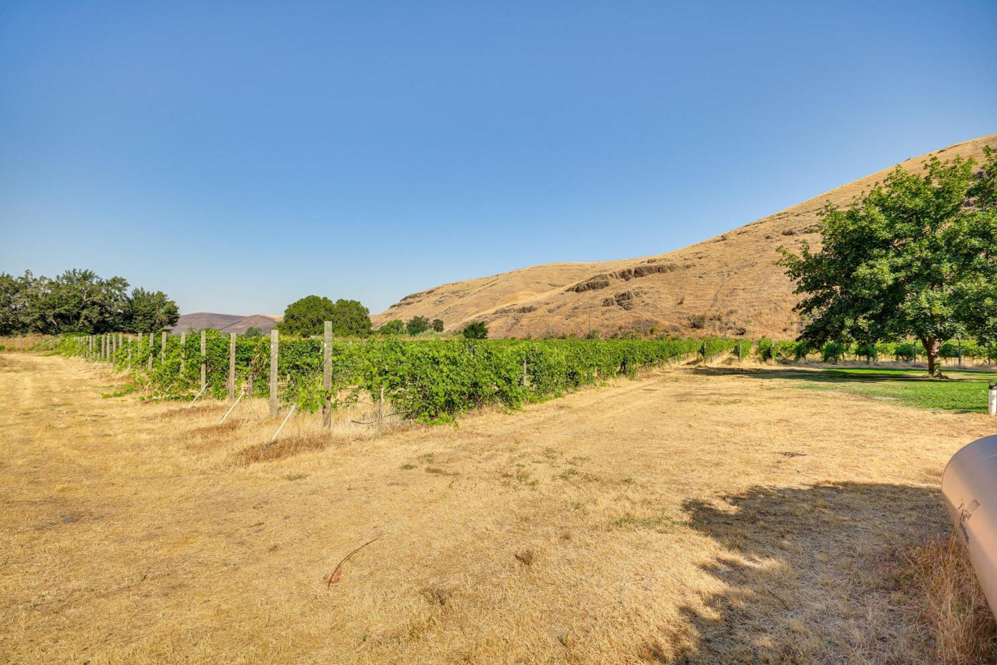 Mongata Winery Romantic Retreat On-Site Tastings! Milton-Freewater Exterior foto
